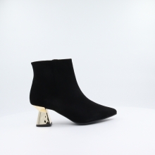 SUEDE  ANKLE BOOTS